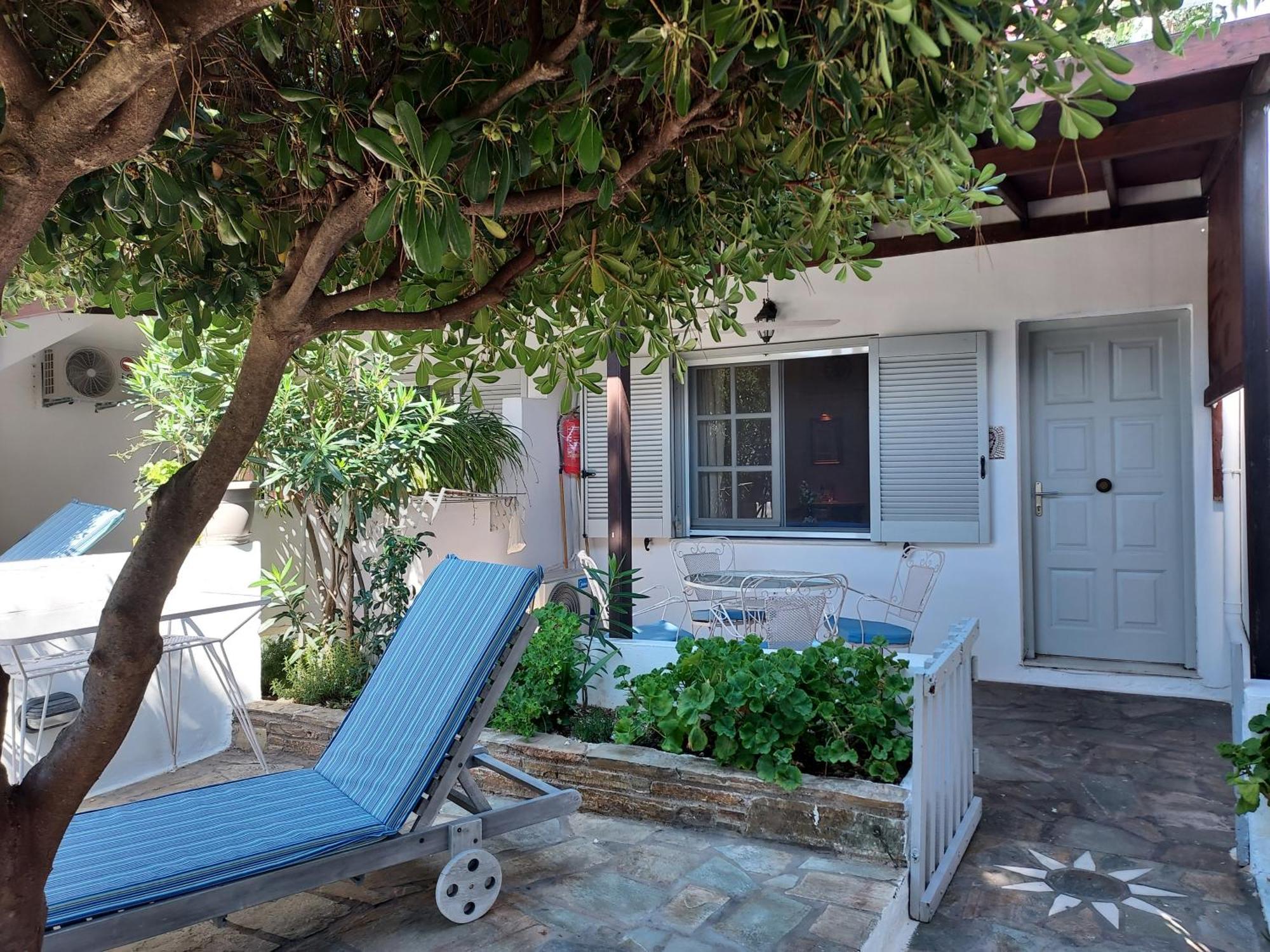 Villa Arni Andros - Βίλα Αρνη Bací Szoba fotó